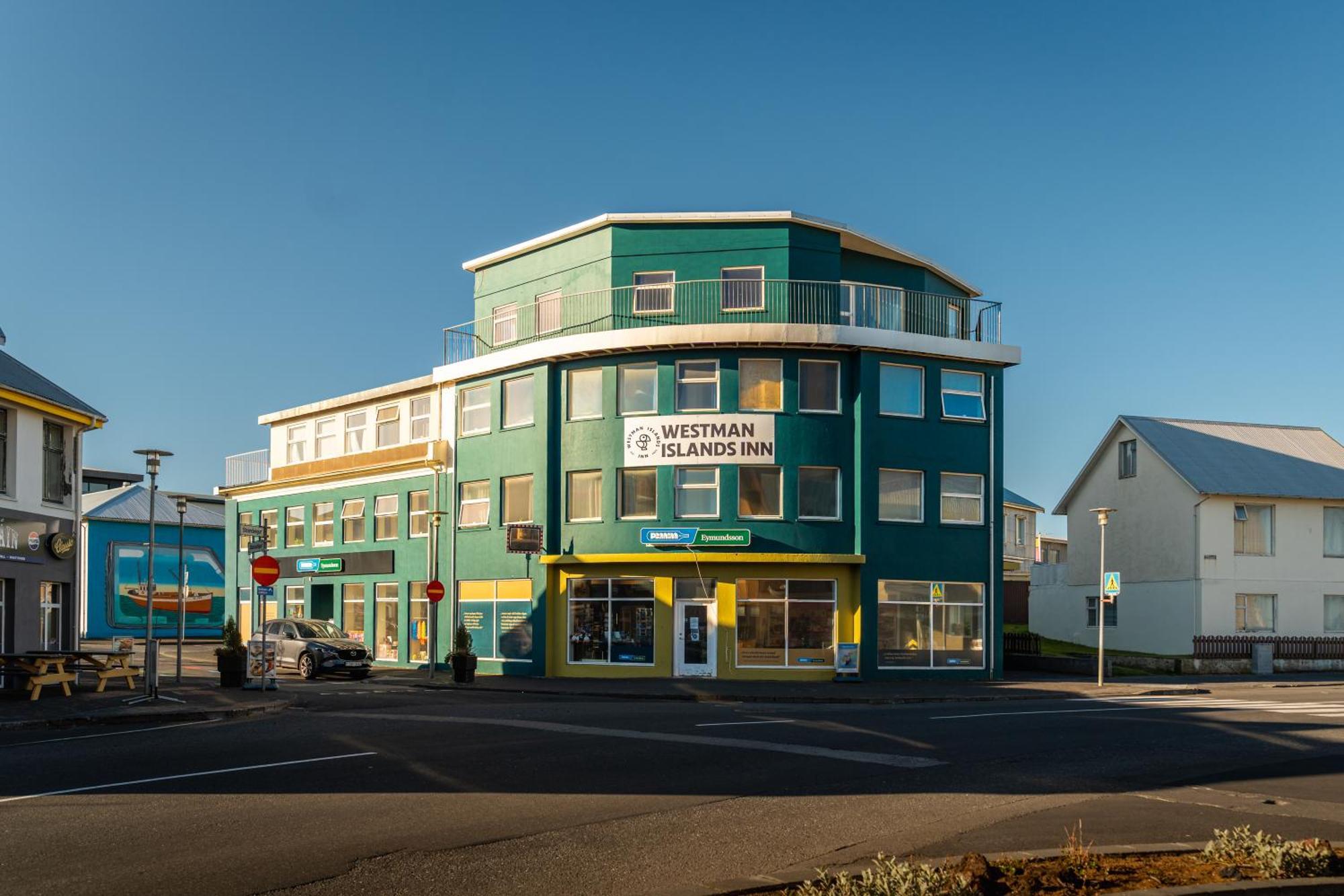 Westman Islands Inn Vestmannaeyjar Buitenkant foto